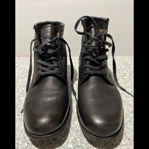 Frye Ankle boots